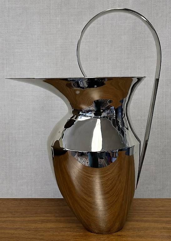 Vasen & Gefässe: Vase Krug Designer Metall – Neu und originalverpackt aus Stäfa von medconsulting