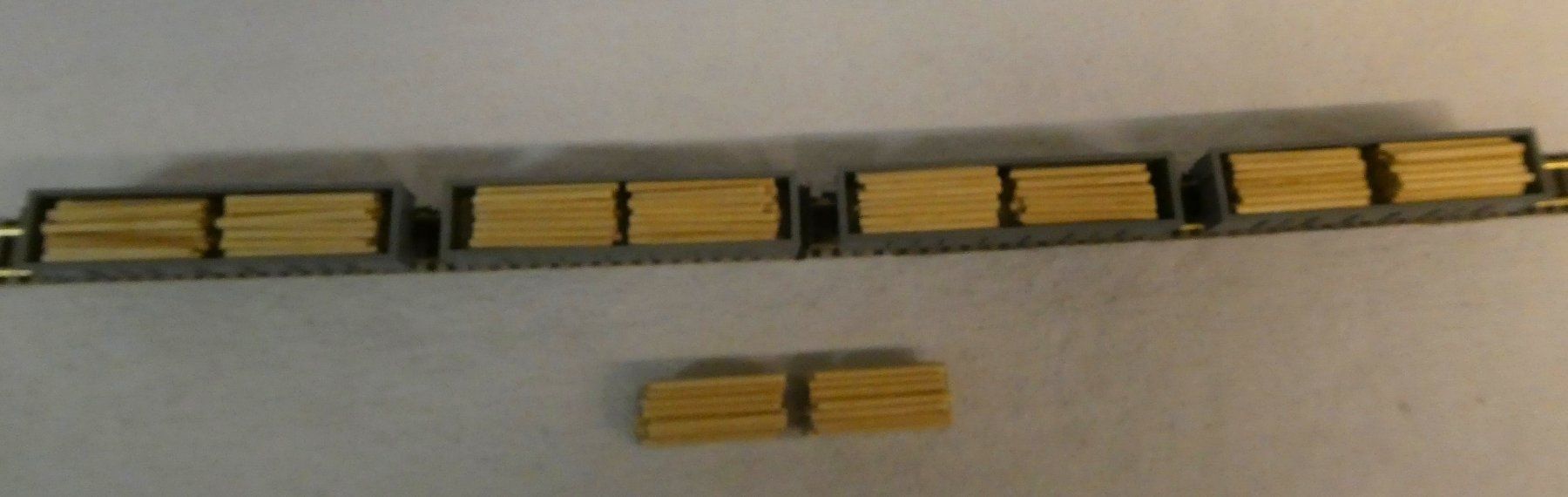 Roco Modellini di ferrovie: 4 stk SBB Hochbordwagen mit Holz – Nuovo (secondo la descrizione) da Rupperswil venduto da Ropi03 1