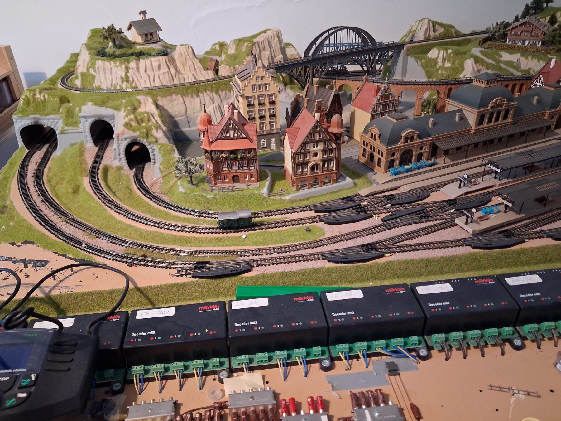 Modellini di ferrovie: A vendre maquette de train N numérique – Usato da morges venduto da Toxhiba07