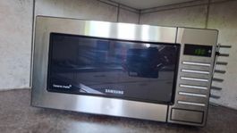 Samsung Mikrowelle, Edelstahl-Look, Ceramic Inside.