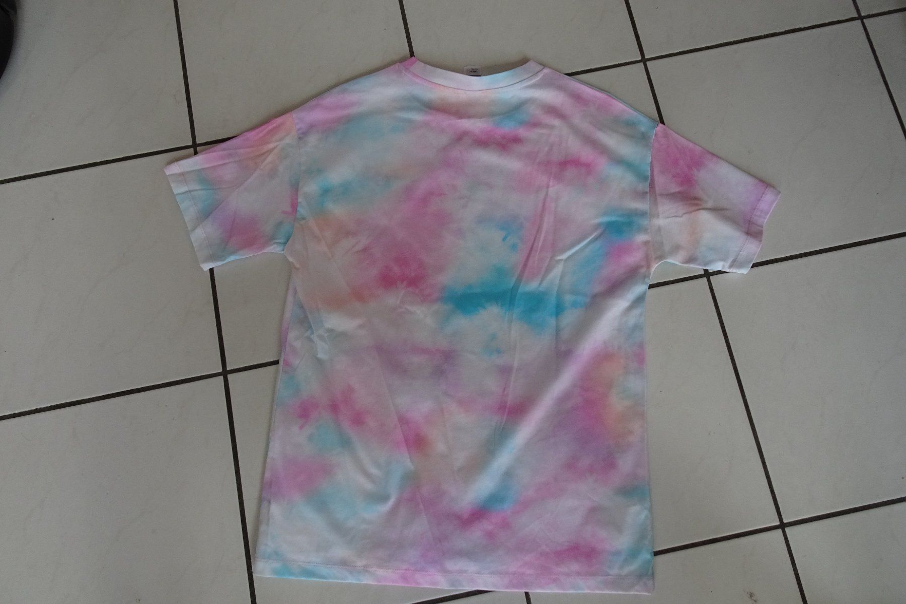 Camicette, T-shirt & Top: 2 T Shirts Stitch Gr. 164 – Usato da Strengelbach venduto da schmetterling20 3