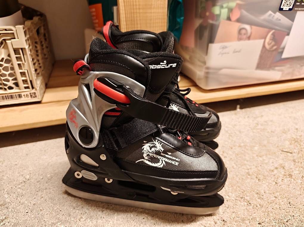 Schlittschuhe: Pattini da ghiaccio – Gebraucht aus Gravesano von sim_5glq 1