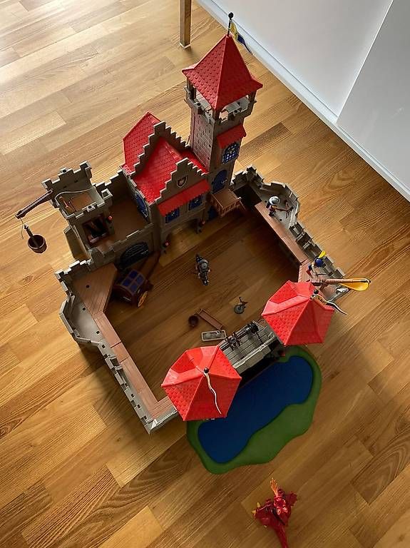 Playmobil Spielzeuge: PlayMobil Ritterburg – Gebraucht aus Winterthur von ric_lc8t 3