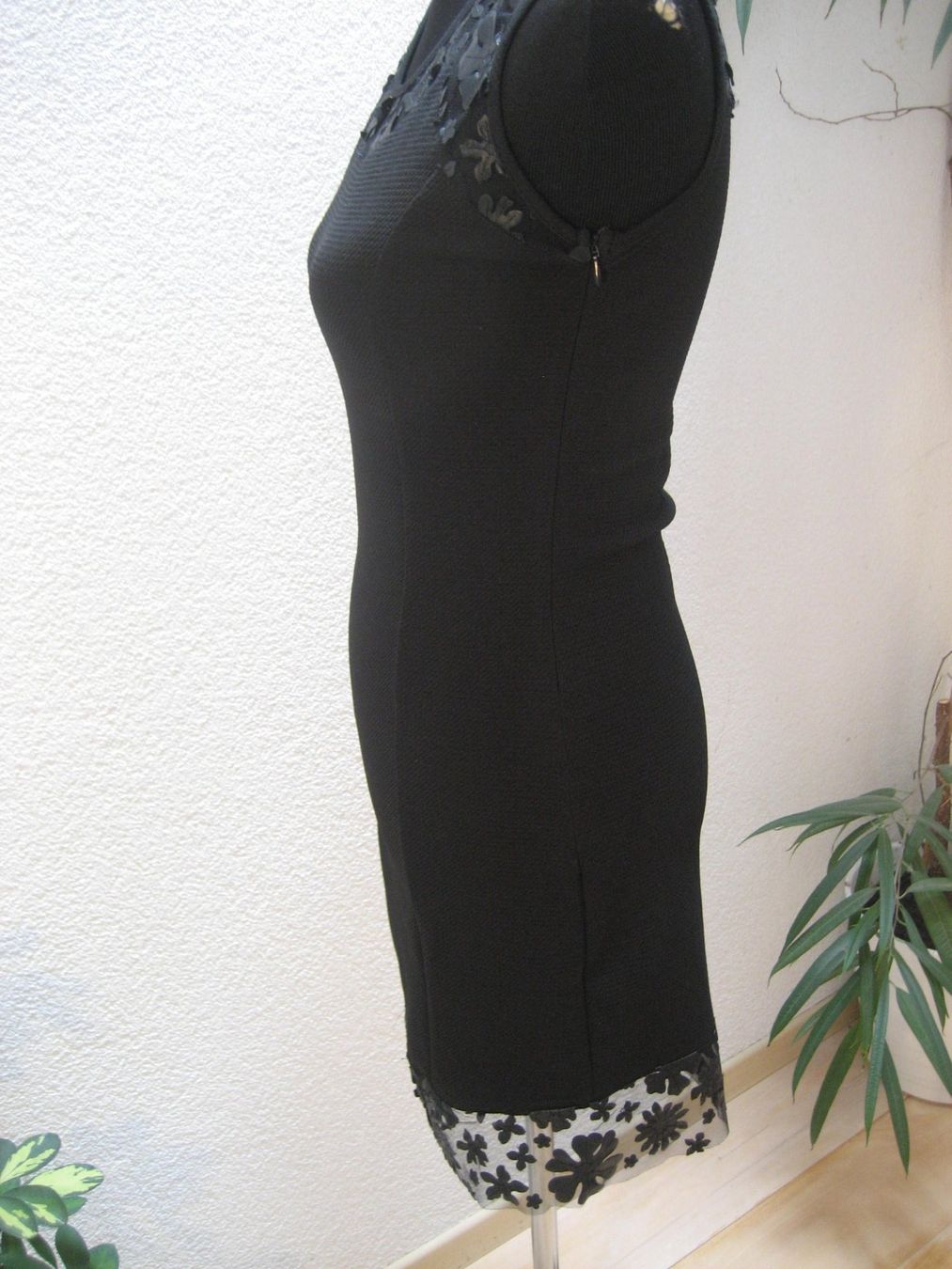 Vestiti: Robe stretch taille S/M – Nuovo (secondo la descrizione) da Delémont venduto da marryb 7