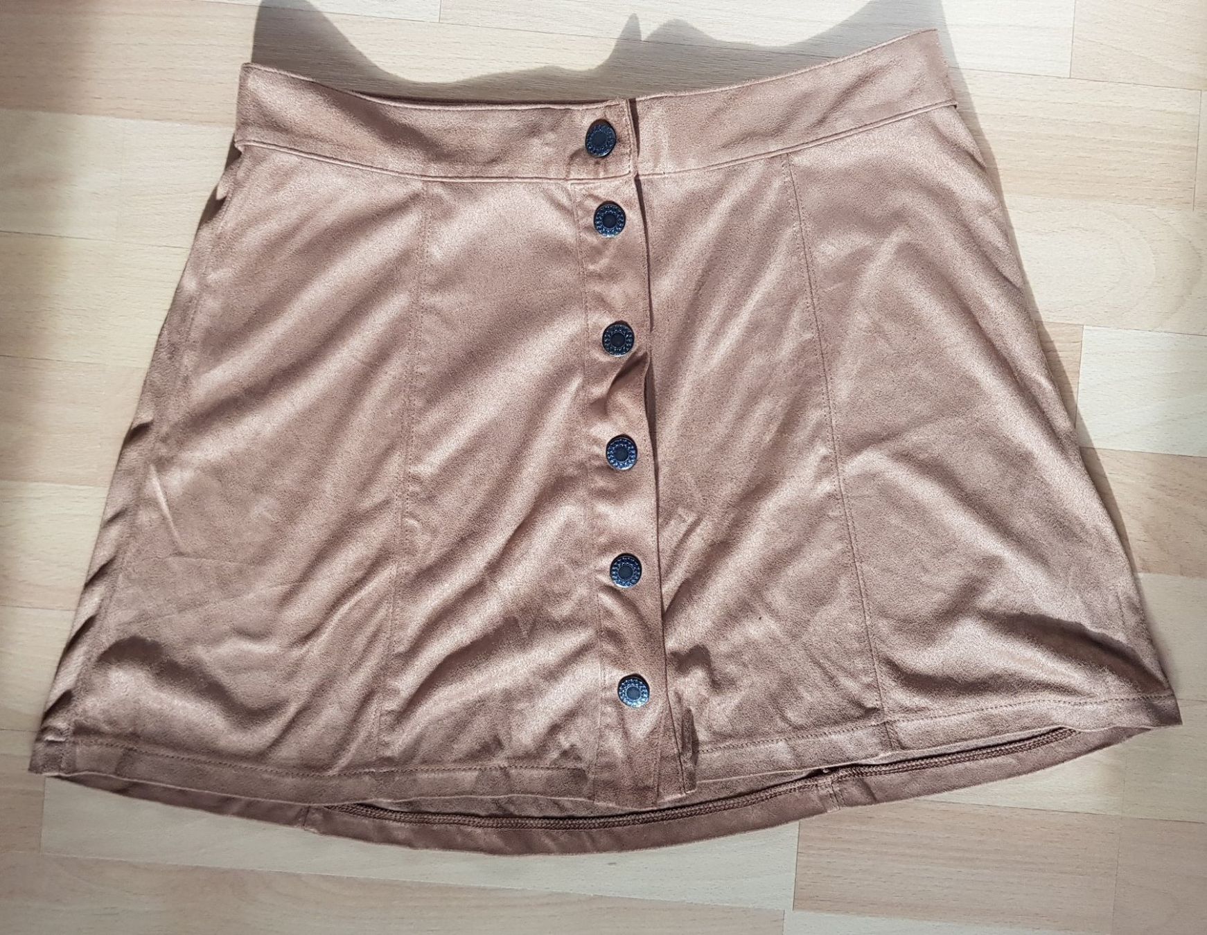 Gonne: American Eagle Outfitters Rock – Usato da Suhr venduto da JamesM19