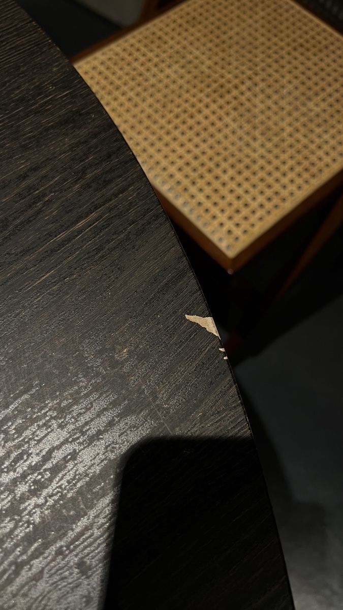 Tables: Runder Tisch dunkel Holzoptik – D'occasion à Emmenbrücke par pra_5897 4