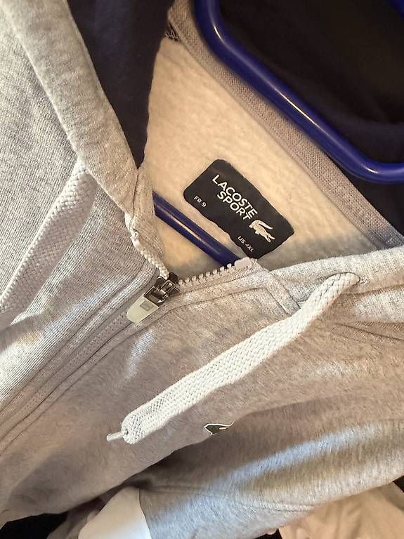 Pullover & Sweatshirts: LACOSTE SPORT HOODIE – Gebraucht aus Gümligen von dav_s5rr 1