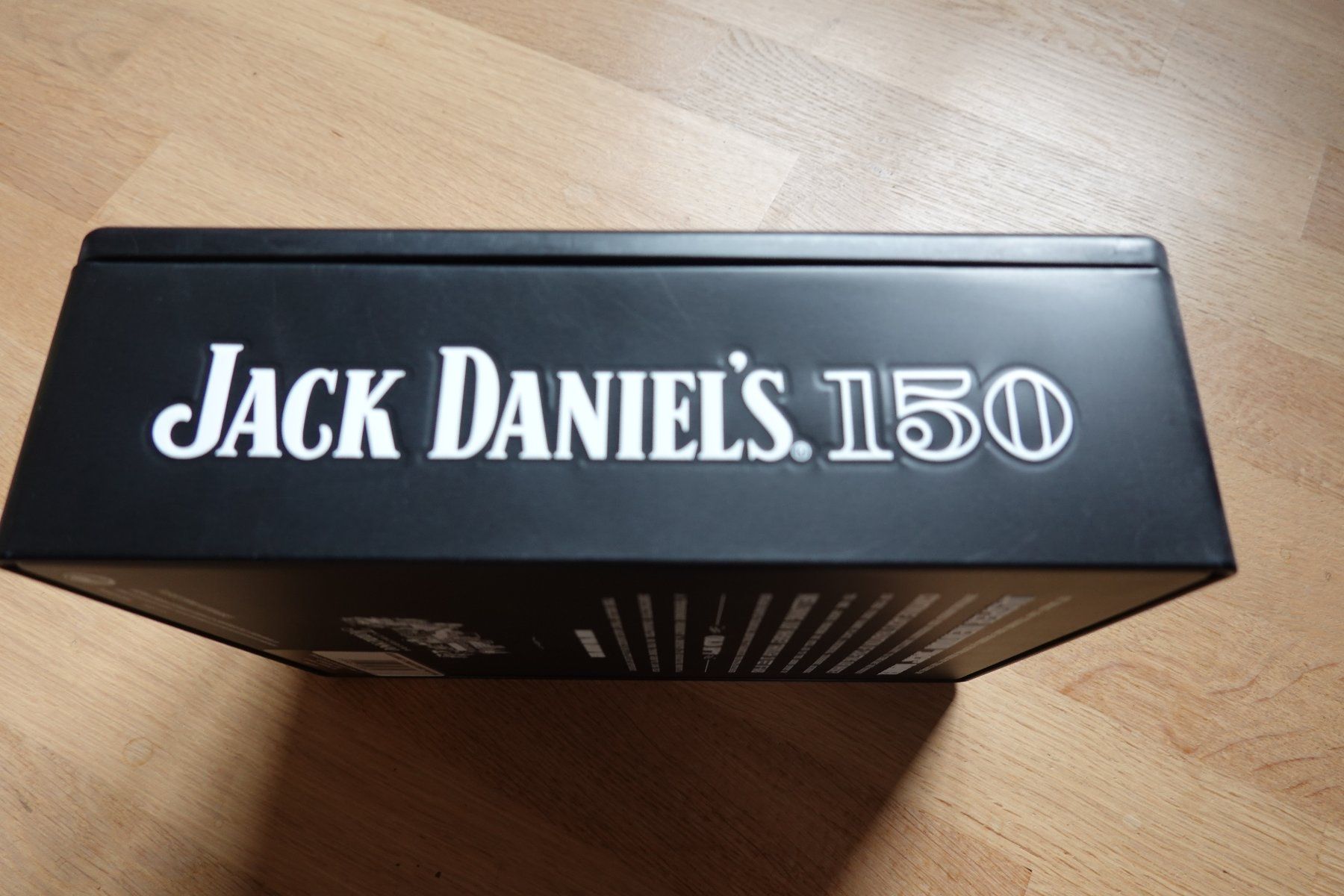 Jack Daniels Spiritueux: Jack Daniel's Blechdose 150th Anniversary ungeöffnet – Neuf (Voir description) à Jona par JOberg_25 8