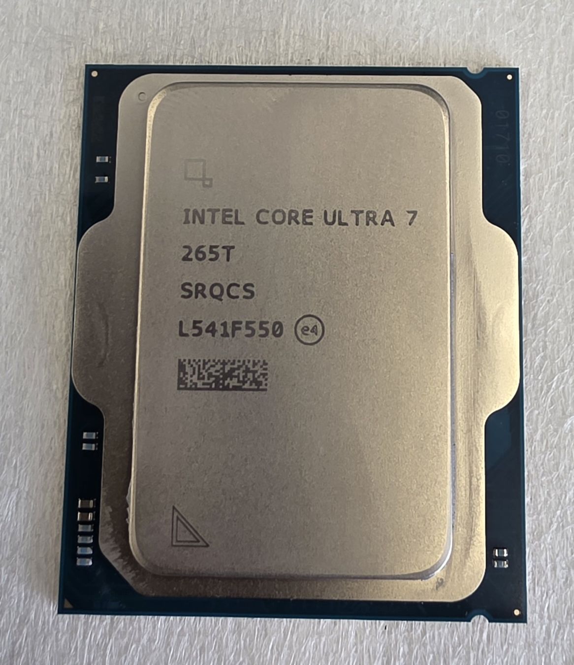 Intel PC: Intel® Core™ Ultra 7 Prozessor 265T CPU – Usato da Fislisbach venduto da TomDemark