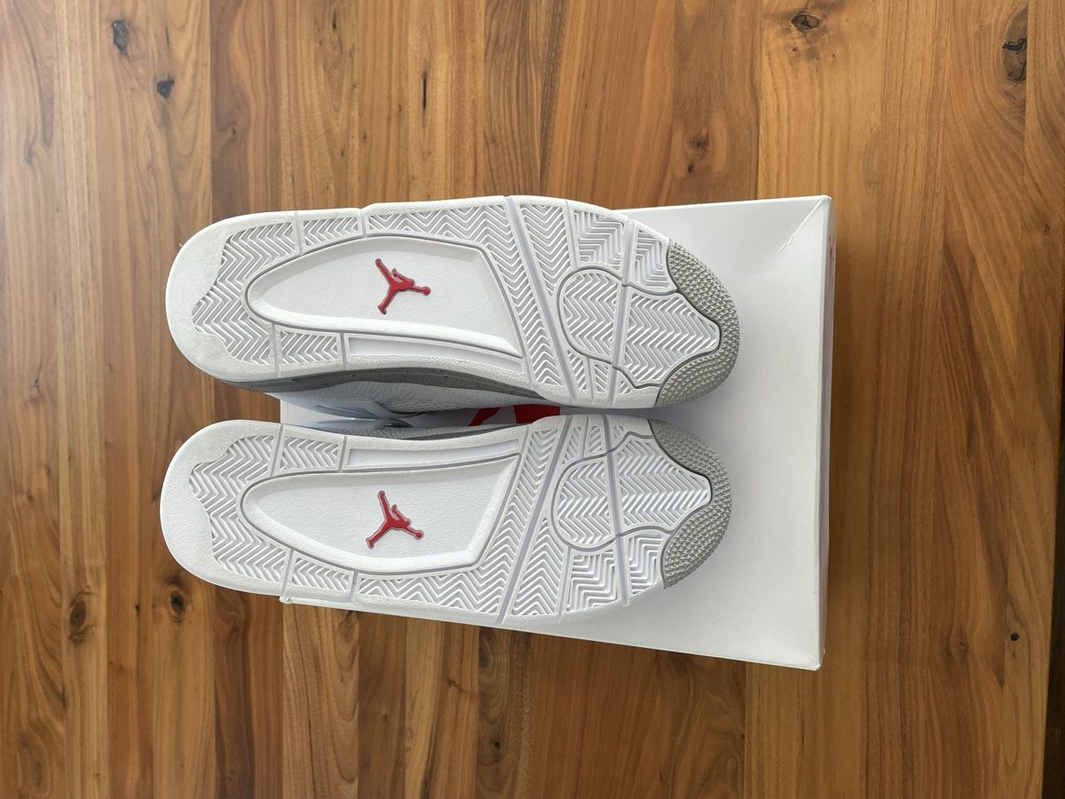 Jordan Scarpe da uomo: Air Jordan 4 Retro White Oreo – Nuovo e nell'imballaggio originale da Olten venduto da Mignano_Ghilardelli 3