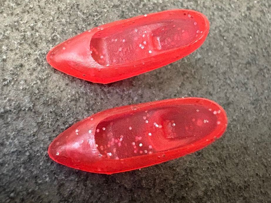 Bambole: Barbie Schuhe rot mit Glitzer – Usato da Horgen venduto da Spikystar13 1