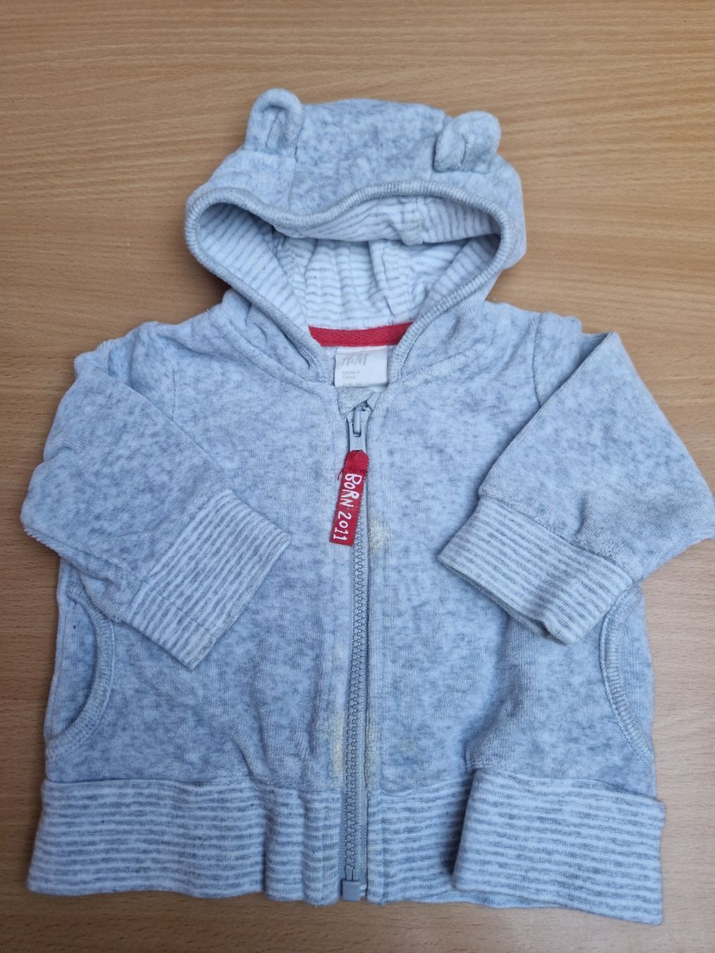 H&M Lotti & Set di vestiti: Kinder Kleider Paket Pullover Gr 56/62 – Usato da Hornussen venduto da Rysrys 9