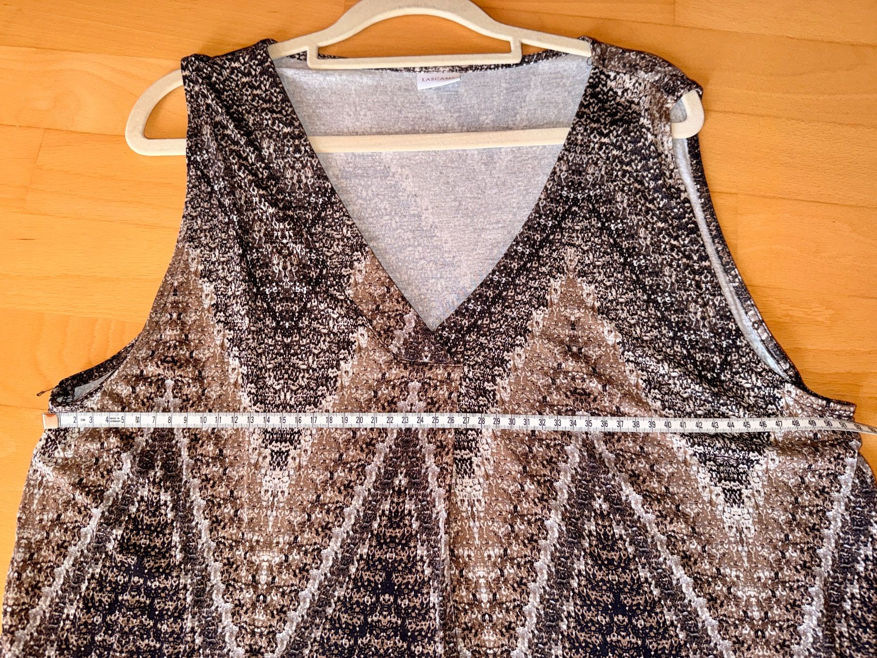 Lascana T-shirt: Shirt Lascana – Usato da Mastrils venduto da Laura8sevilla