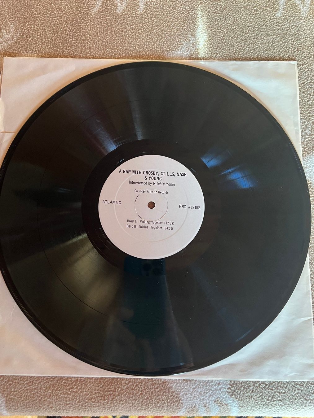 Dischi in vinile: Vinyle  A RAP WITH CROSBY, STILL, NASH&YOUNG – Usato da Leysin venduto da velatara 1