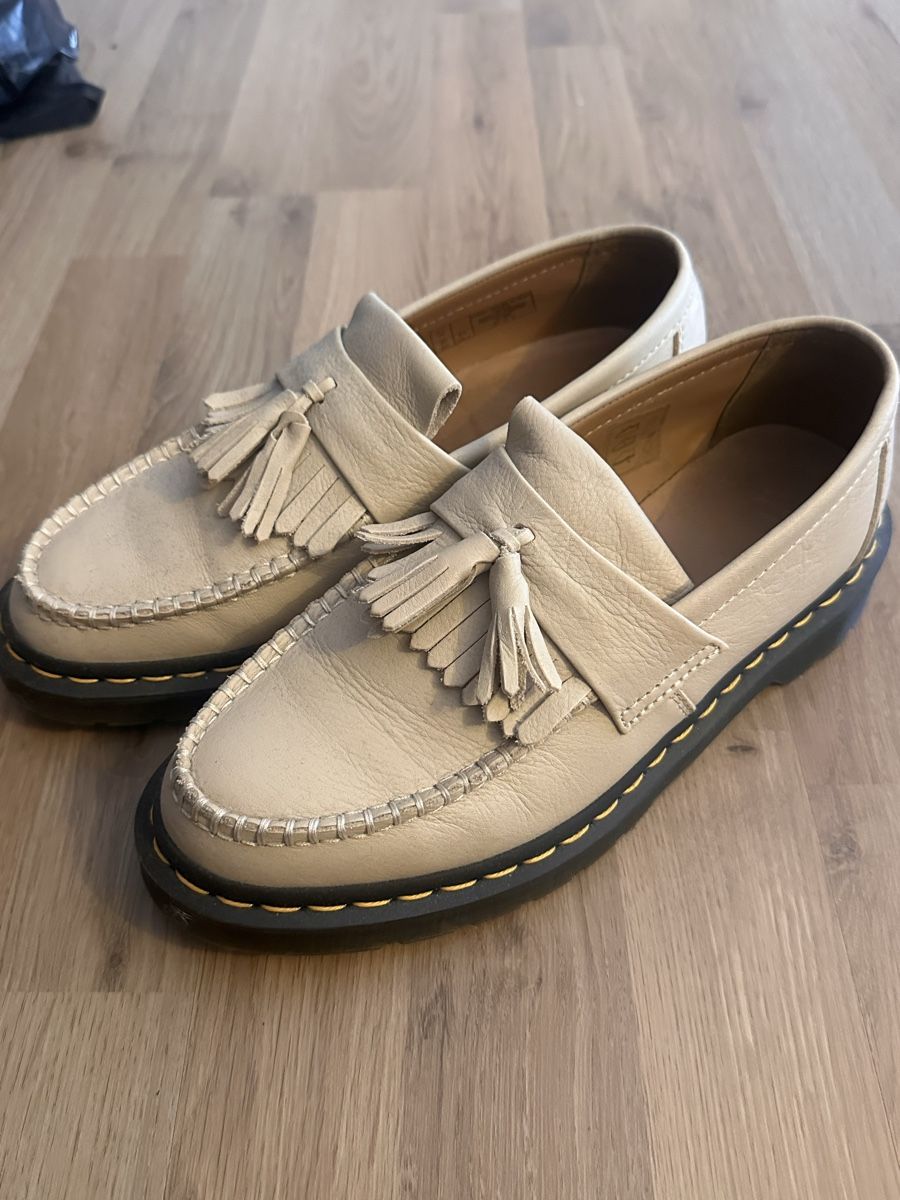 Dr. Martens Scarpe da uomo: Dr Martens Adrian Loafer 40 beige – Usato da Triengen venduto da Meetmeatthebodega
