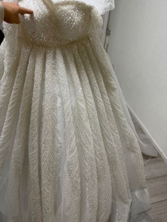 Brautkleid Weiss Grösse 36/38 mit Schleier