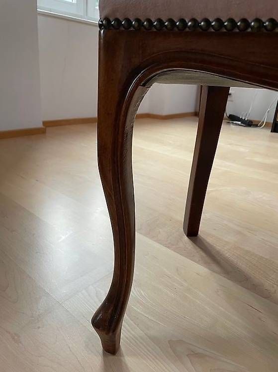 Stühle: 6 antike und restaurierte Barock-Medaillon Stühle  – Gebraucht aus Oberthal von gemseline 1