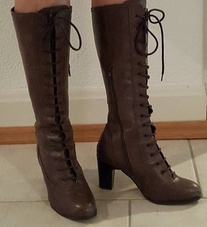 Scarpe da donna: Lederstiefel braun Gr. 35 – Usato da Basel venduto da kri_wd99