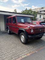 Geländewagen Puch G-Klasse rot Restaurierten Zustand