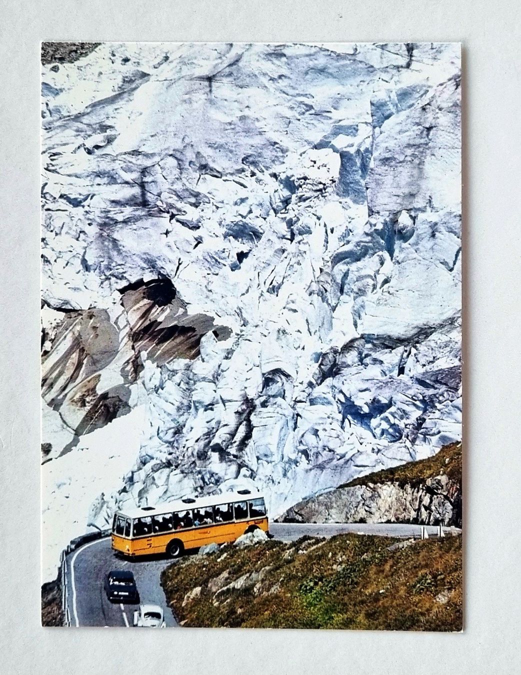 Ansichtskarten: Furka Pass - Postauto PTT beim Rhonegletscher - 1972 – Gebraucht aus Rothrist von RROENK