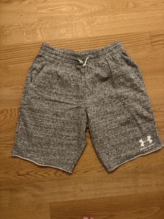 Shorts Under Armour grau Grösse L guter Zustand