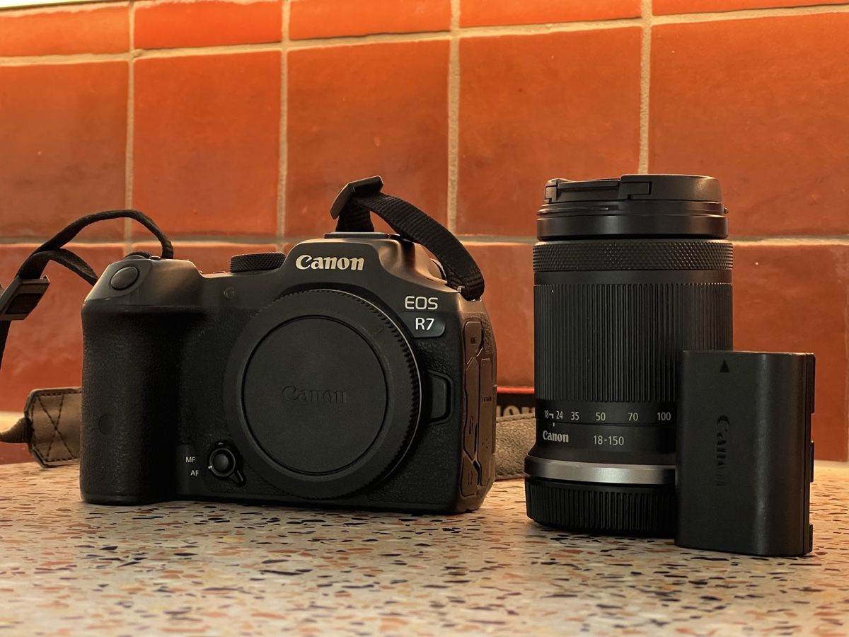 Canon Kamera: Canon EOS R7 + Objektiv 18-150mm – Gebraucht aus Bern von JoelBurgunder