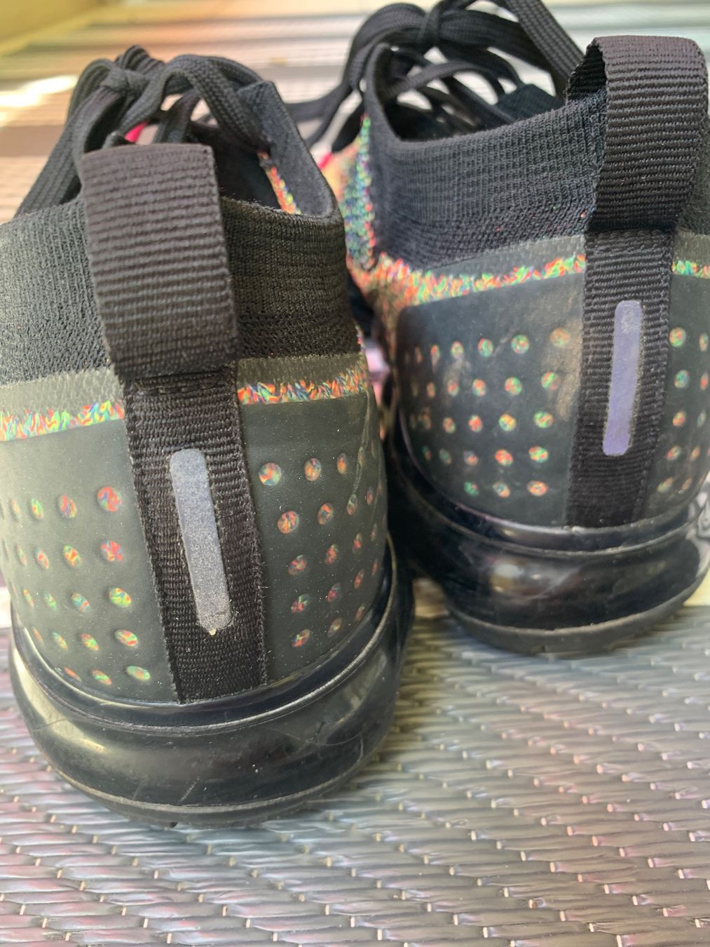 Nike Scarpe da uomo: Nike Air VaporMax 2 Black Multi-Color – Usato da Eglisau venduto da kil_p7bh 2
