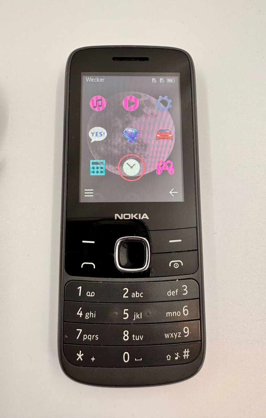 Nokia Telefoni cellulari / Smartphones: Nokia 225 4G Dual SIM – Usato da Hermetschwil-Staffeln venduto da Mobile2013 4