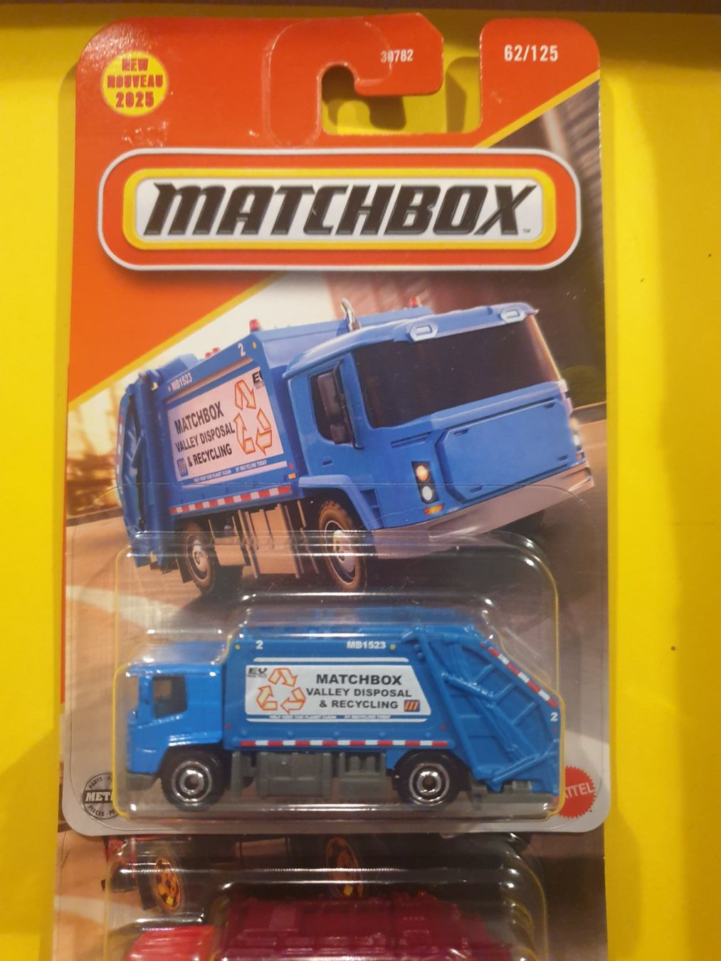 Matchbox Modellini d'auto: 3 x Matchbox GARBAGE TRUCKS – Nuovo e nell'imballaggio originale da Oftringen venduto da Rotor 3