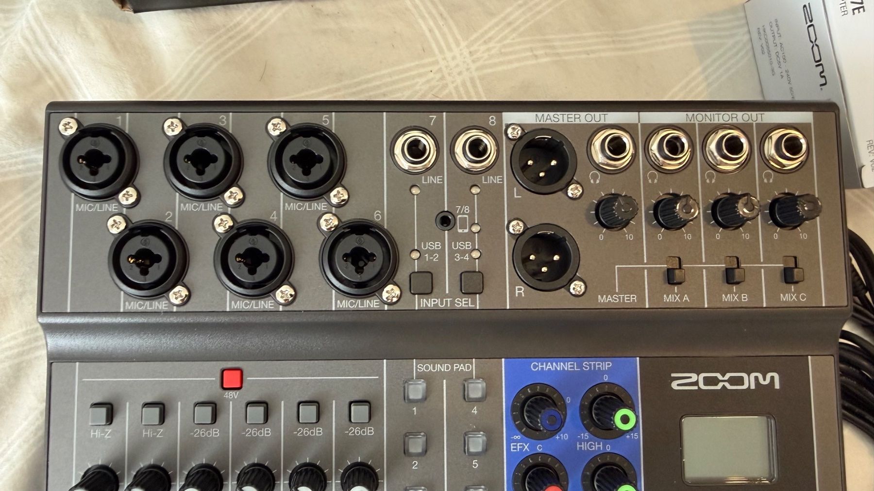 Zoom Mischpulte: Zoom LiveTrak L-8 – Gebraucht aus Zürich von guille.arg 3