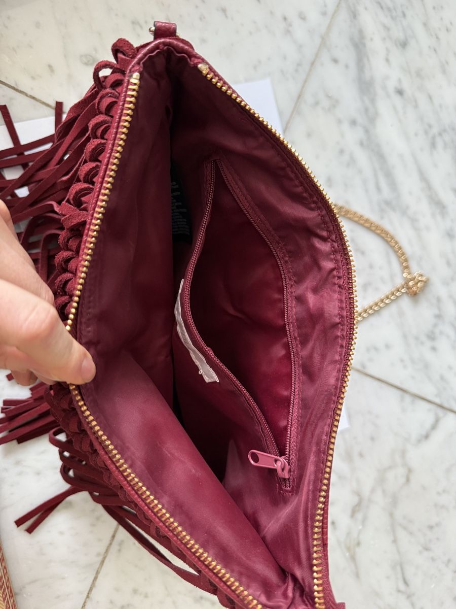 H&M Taschen für Damen: Handtasche / Umhängetasche rot mit Fransen – Gebraucht aus Seewen SO von HappyHappyHappy 1