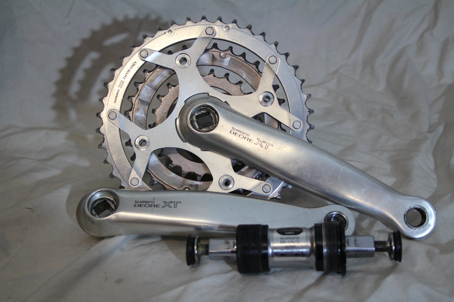 Shimano Pièces détachées: Shimano XT M-739 Kurbelset – D'occasion à Chur par dynastar13