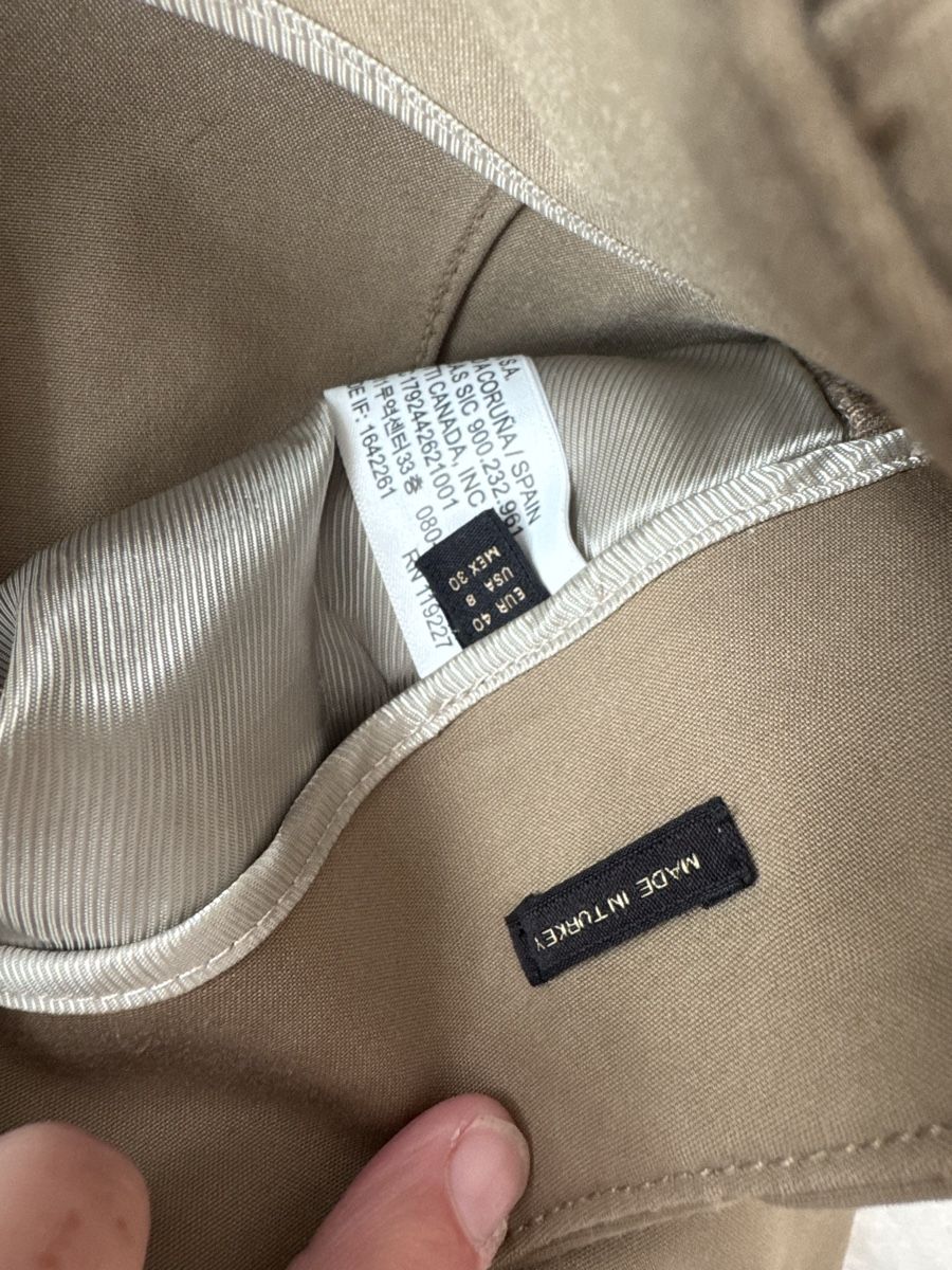 Massimo Dutti Pantaloni: Pantalon élégant Massimo Dutti beige clair taille 40 leger – Usato da Genève venduto da lejardindesvetements 4