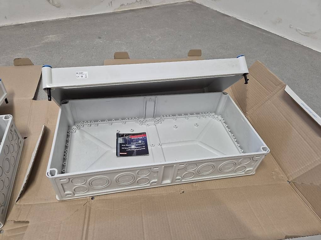 Alimentazione elettrica: Hensel Abzweigkasten  – Usato da Steffisburg venduto da leizte74 1