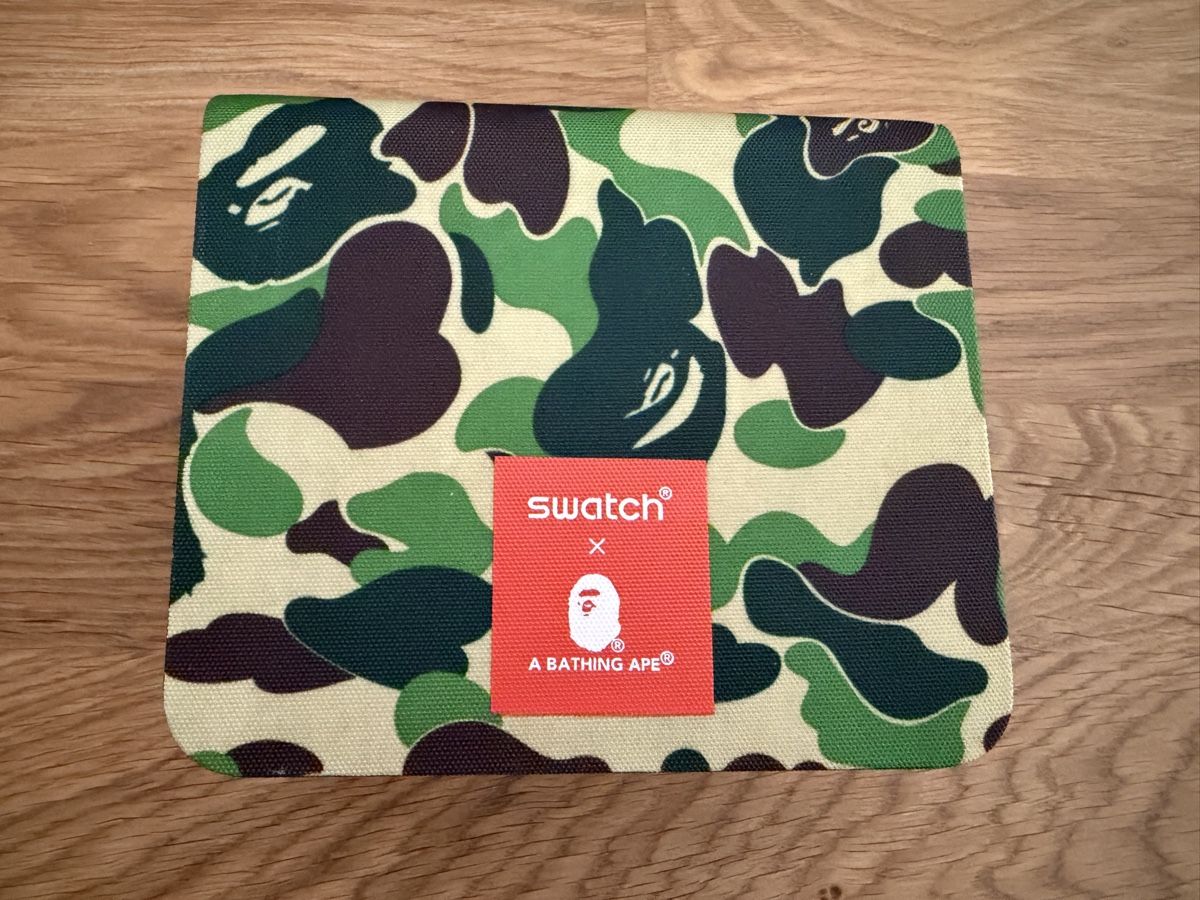 Swatch Montres: Swatch x BAPE BIG BOLD THE WORLD – Neuf (Voir description) à Kehrsatz par ichverkaufeetwas 7