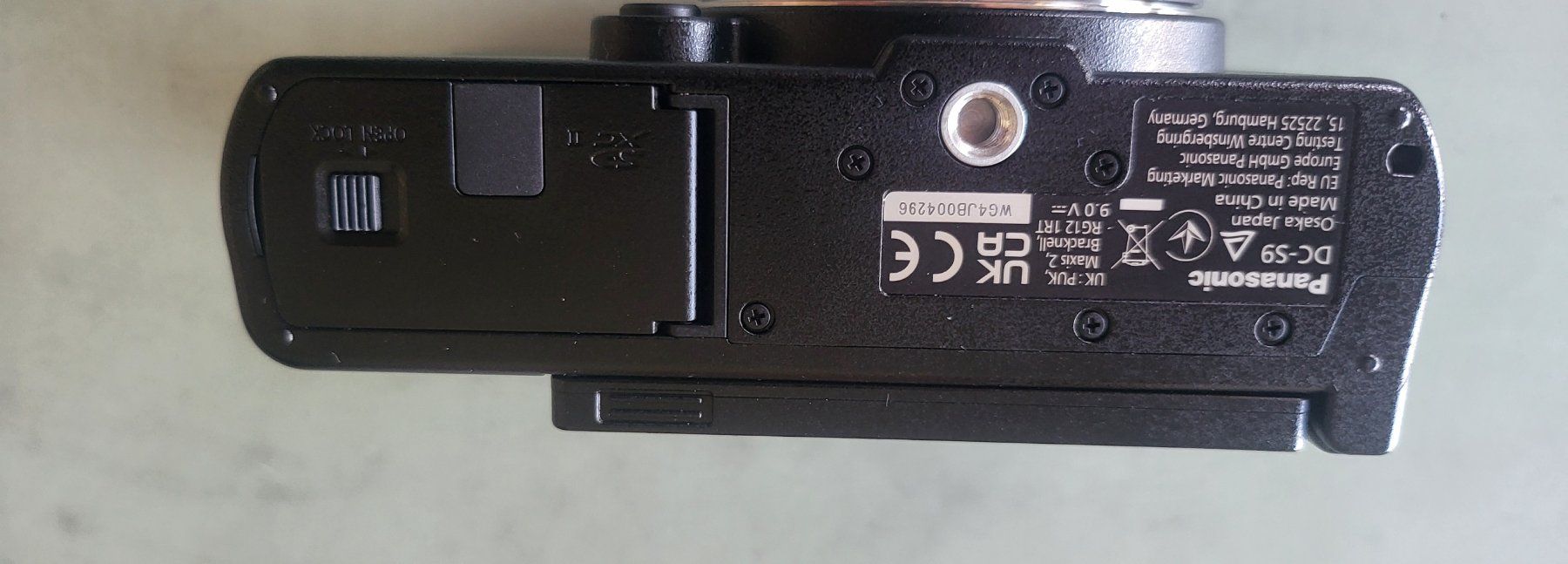 Panasonic Fotocamera: Panasonic Lumix S9, 24.2 MP, Plein Format, Vert camera – Usato da Geneve venduto da T36 4