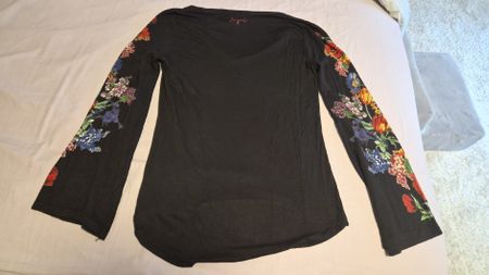 Desigual Designer Shirt mit schönen gemusterten Ärmeln