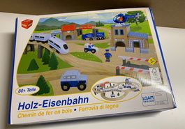 Holz-Eisenbahn