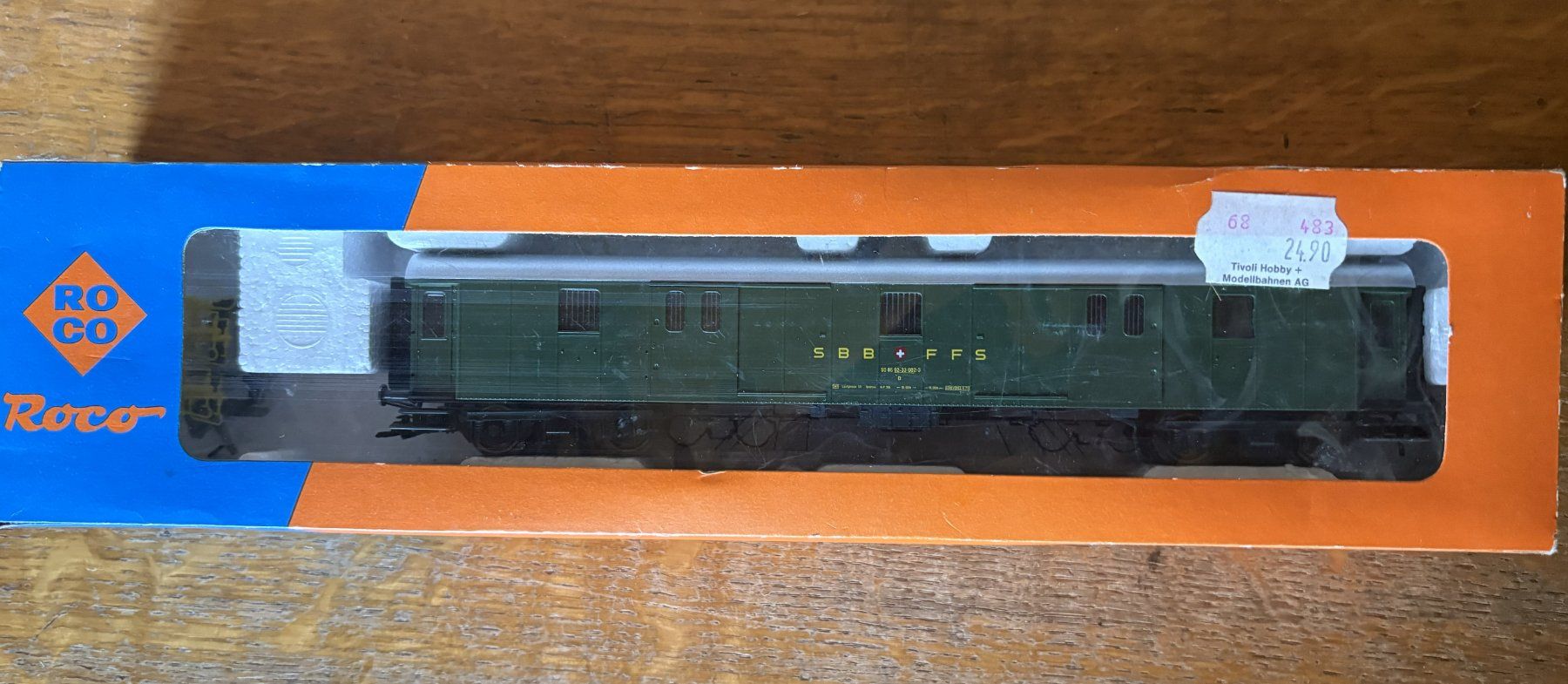 Roco Modellini di ferrovie: Roco H0 SBB RIC Gepäckwagen – Usato da Volketswil venduto da zwitsch33 4