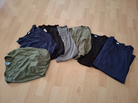 7 T-Shirts S.K-FS verschiedene Farben Grösse XL