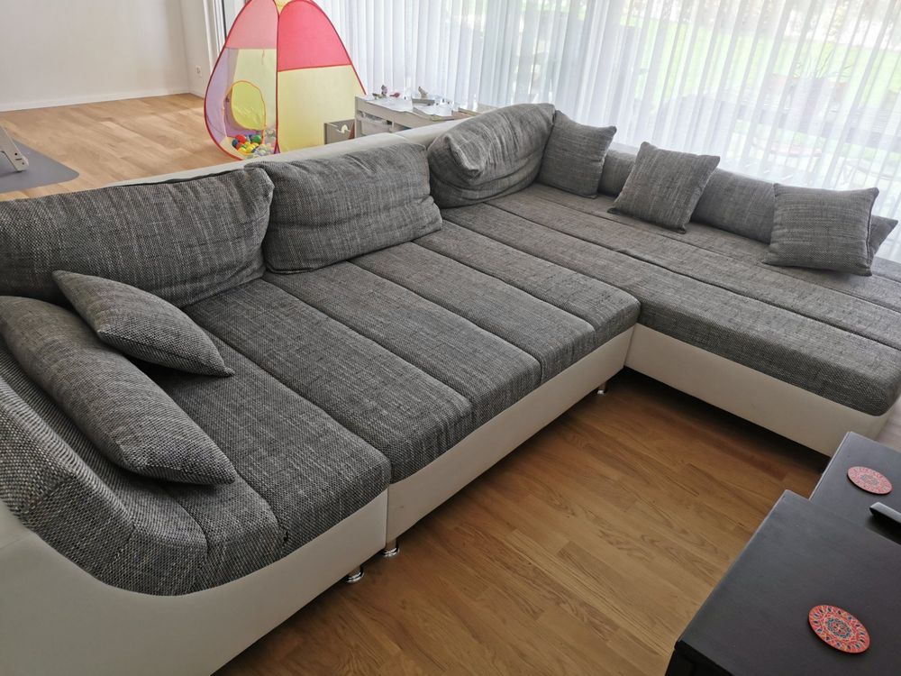 Grosses Sofa ab 1 Franken Kaufen auf Ricardo
