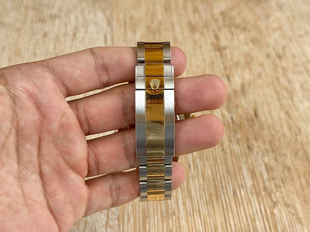 Rolex Orologi: Rolex Submariner Date – Usato da Zürich venduto da UrsSchwiizer 1