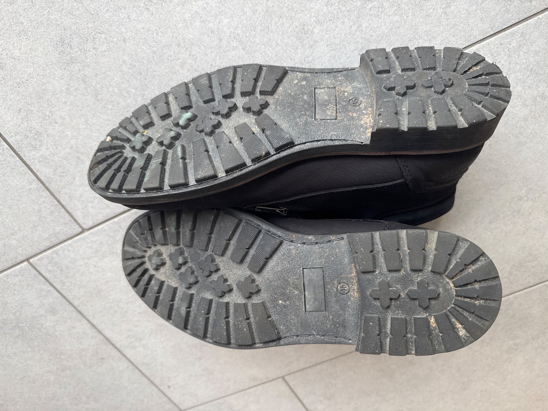 Scarpe da uomo: Winter-Schuhe Grösse 45 wenig gebraucht – Usato da Fehraltorf venduto da habibi2008 4