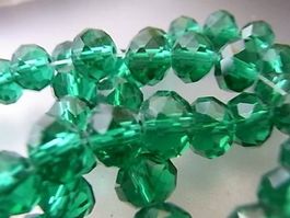 10 Rondellen Glas facettiert grün 8x6mm