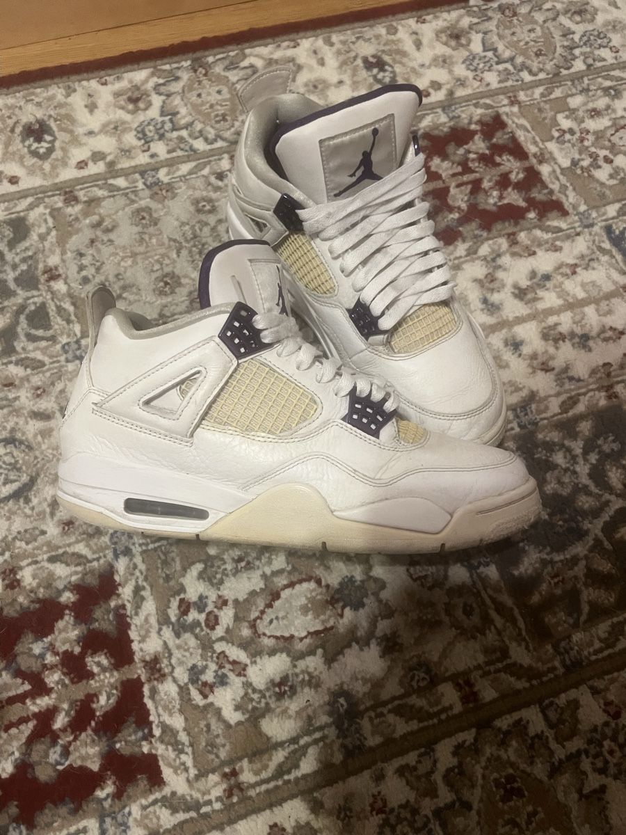 Jordan Scarpe da uomo: Jordan 4 metallic violette – Usato da Genève venduto da Elisabeth.17 1