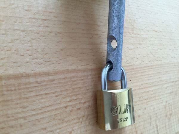 Cestini per rifiuti: Containerschloss Verschlusspilz Varia – Nuovo (secondo la descrizione) da Glattfelden venduto da cybermaxx 1