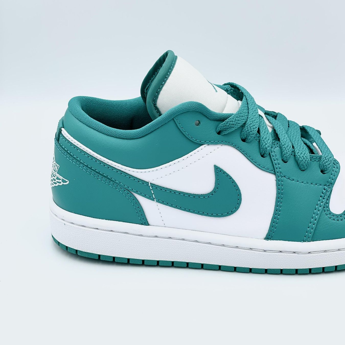 Jordan Scarpe da donna: Nike Air Jordan 1 Low Emerald EU 38.5 – Nuovo e nell'imballaggio originale da Erlinsbach venduto da sasneakers 2