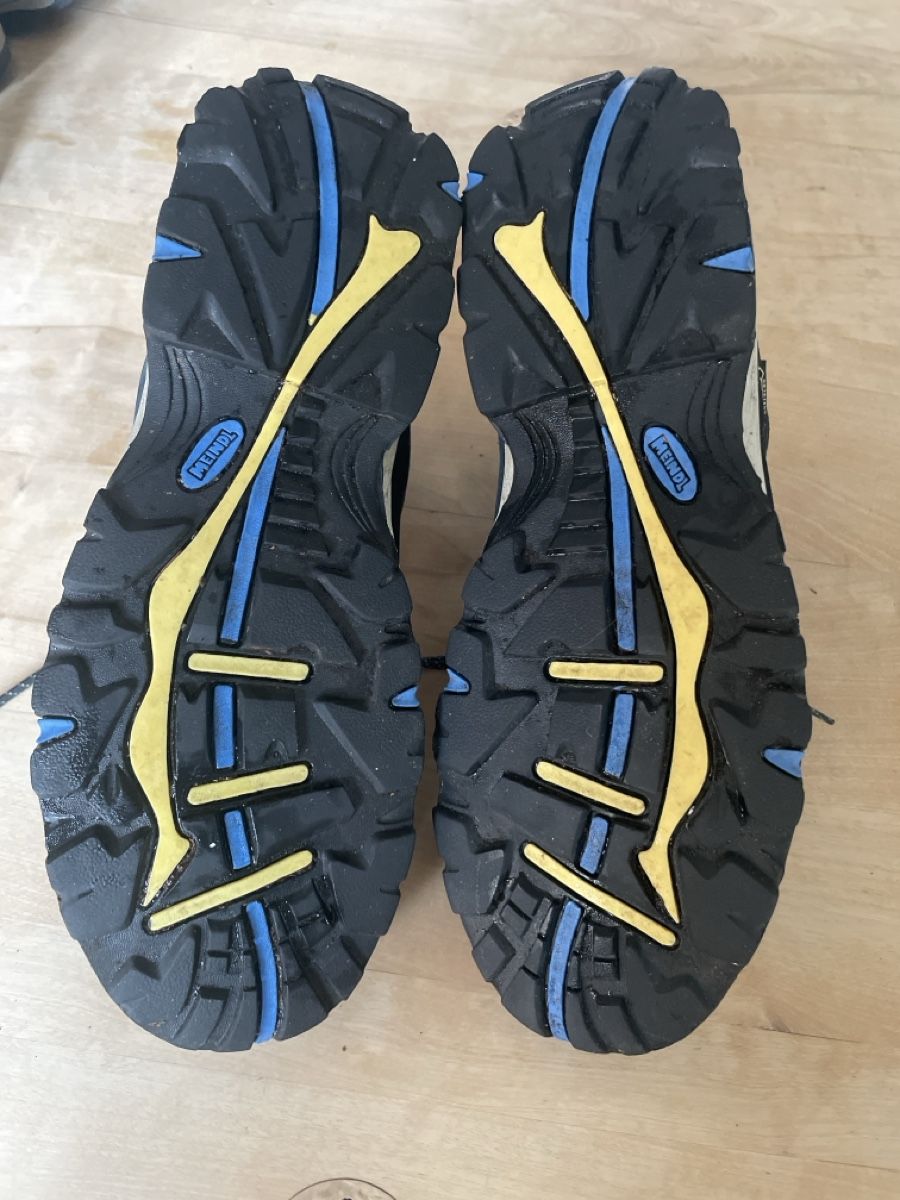 Meindl Scarpe da uomo: Meindl Gortex Wanderschuhe Grösse 41 – Usato da Muttenz venduto da Fertal 4