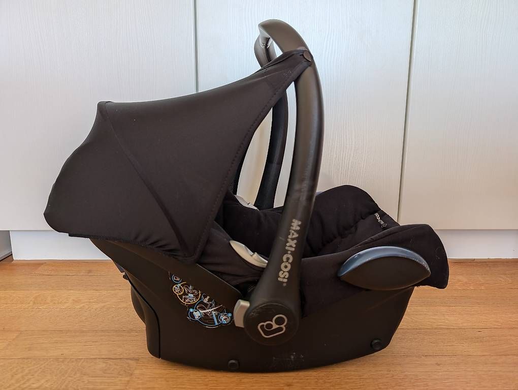 Maxi-Cosi Seggiolini per auto: Maxi Cosi Cabriofix – Usato da Zug venduto da len_hk5k 1