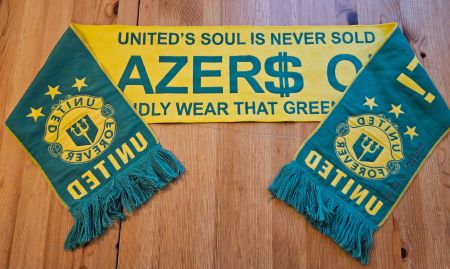 Manchester United Fan-Schal Glazers Out! Fussball ManU Pub